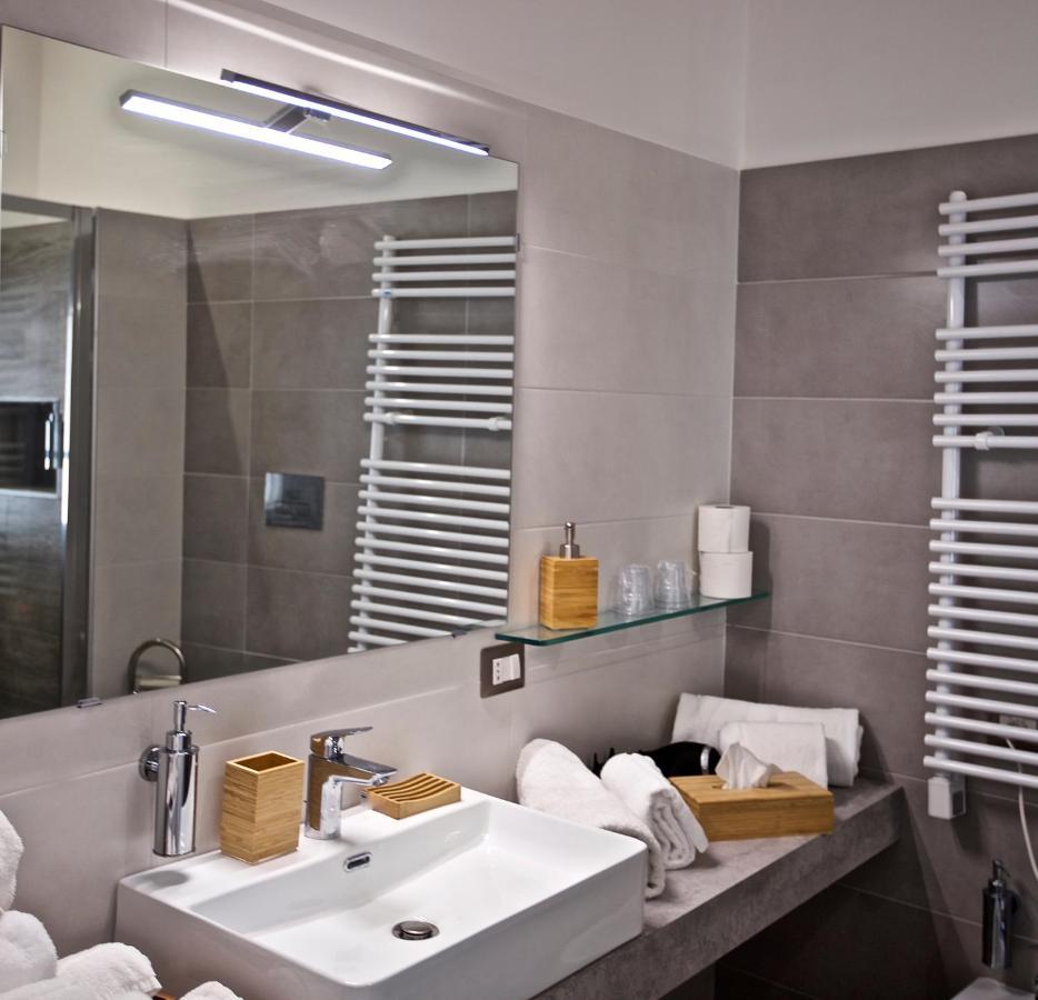 Scugnizzo Apartment Luxury Home Nápoles Exterior foto